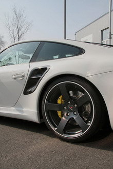 Porsche 997 by Mansory