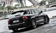 Porsche Cayenne by Jeremie Paret