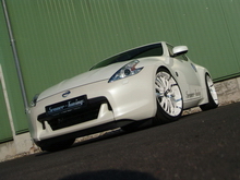 Nissan 370Z by Senner