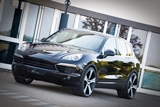 2011 Porsche Cayenne by Lumma Design