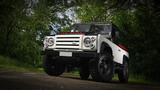 Land Rover Defender by Aznom & Romero